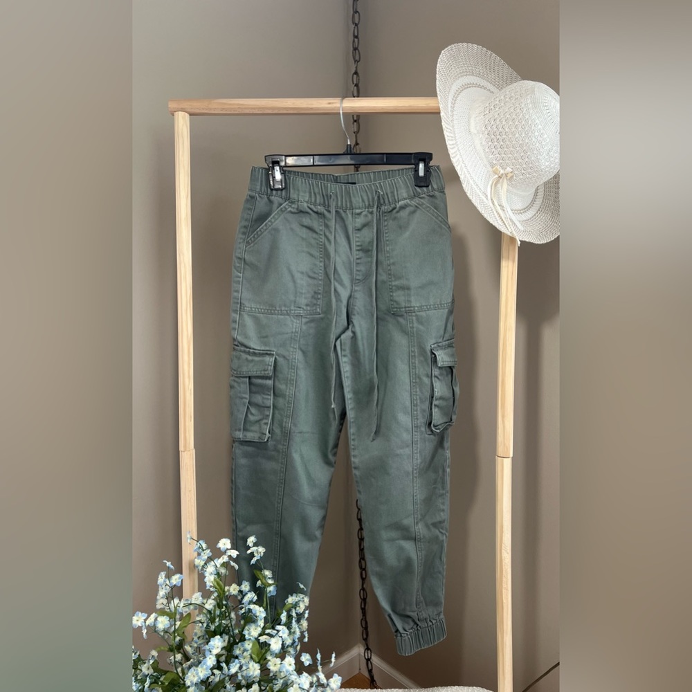 Army Green Cargo Joggers - Forever 21